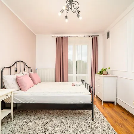 Clover By Meadow Apartman Krakkó